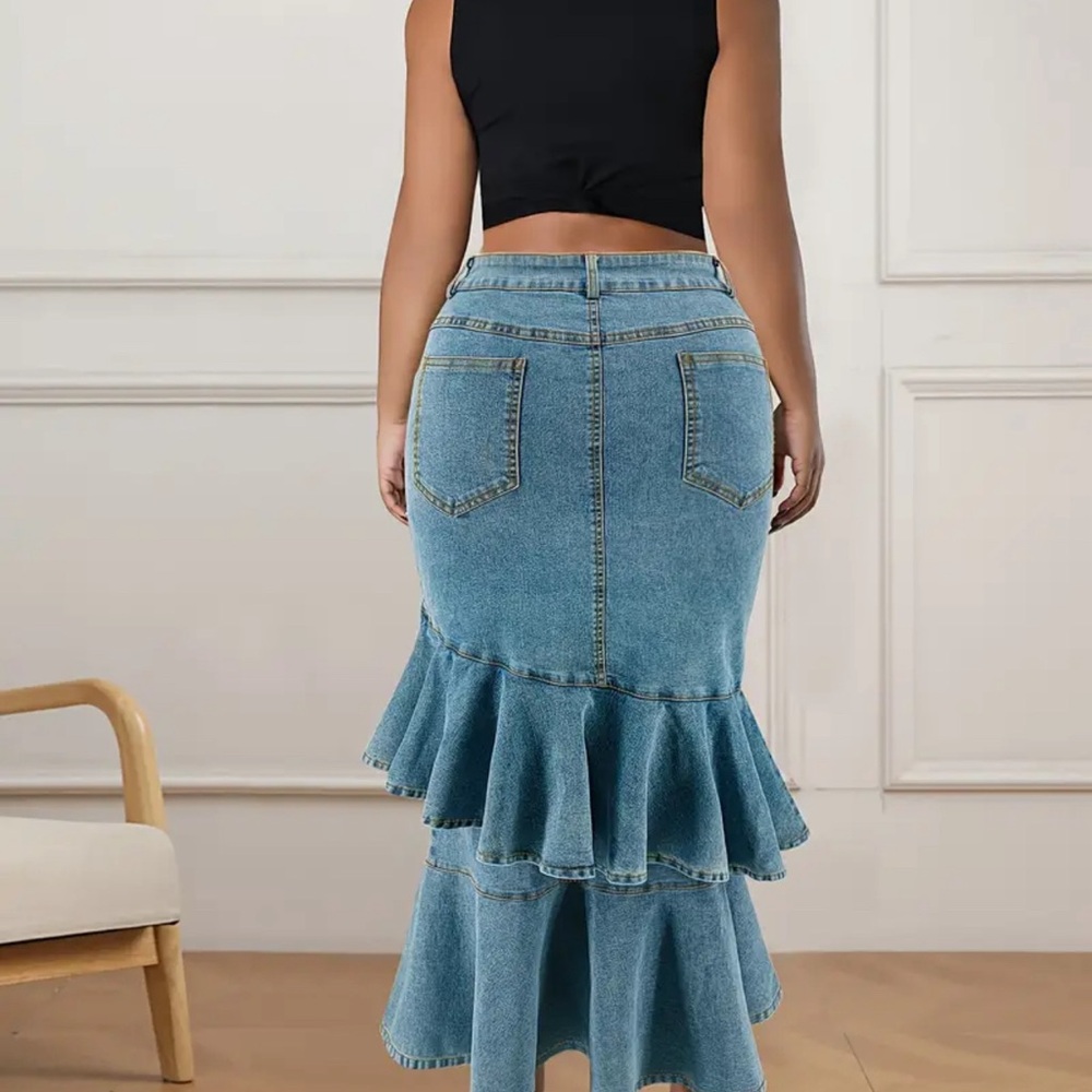 Layered jean skirt - Picture 3 of 7